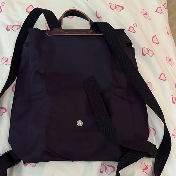 Longchamps deep purple (bilberry) with mauve accents Backpack NWOT - Picture 3 of 8